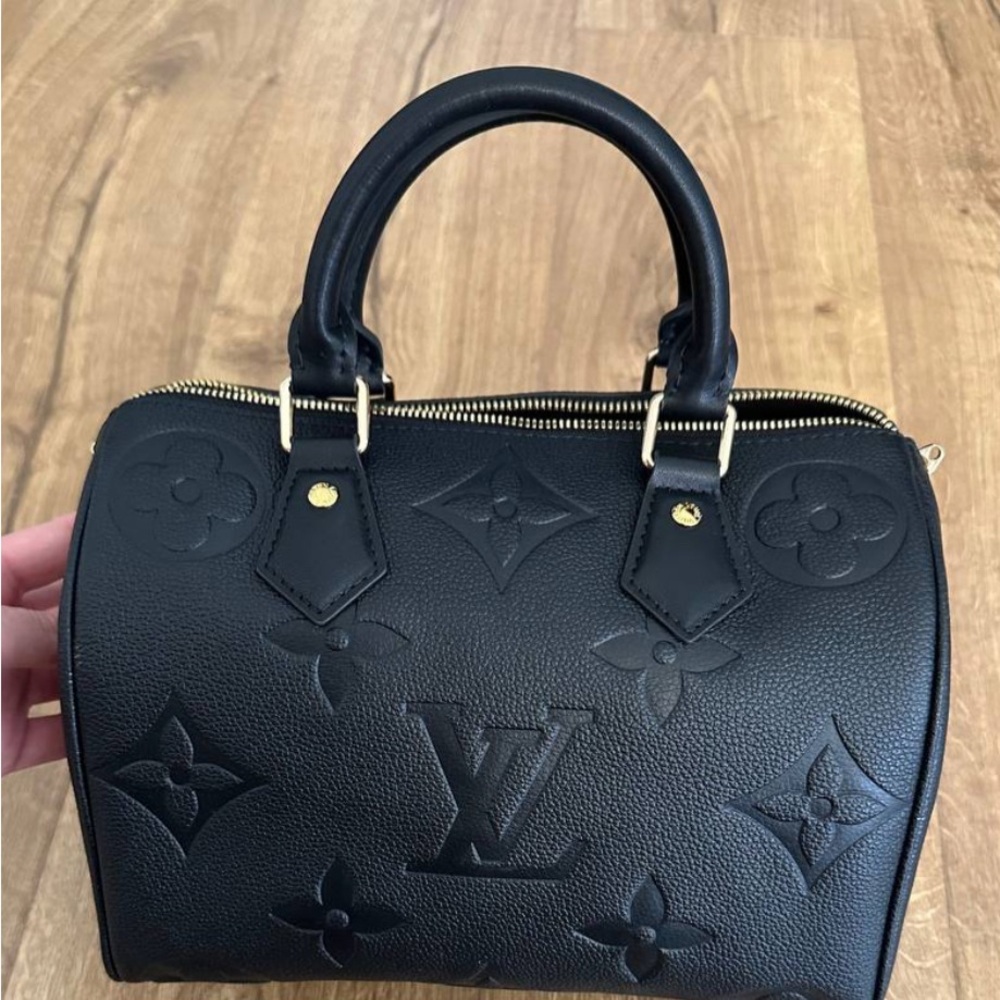 LV Black Monogram Handbag 25 - Picture 2 of 2